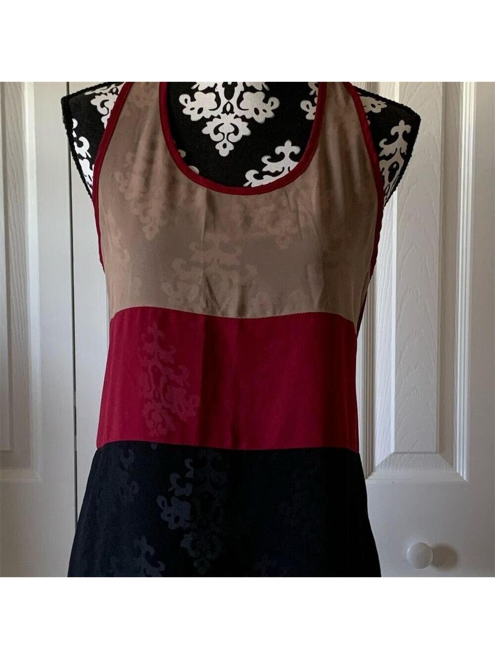 Sleeveless Colorblock Top Red Black Cream  M